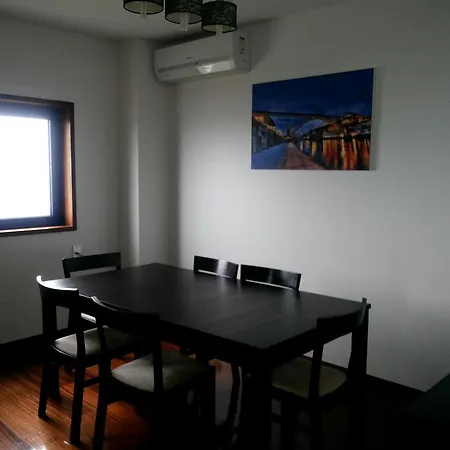 Stunning Views To The River & Porto Διαμέρισμα *